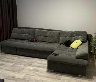 Угловой диван с местами хранения, 3 метра