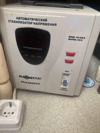 Продам стабилизатор напряжения