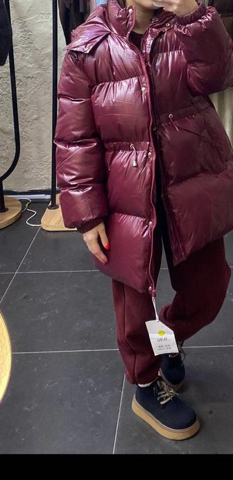 Продам пару раз одела почти новый