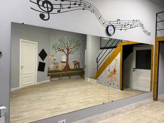 Продам зеркало высота 160см, длина 210 см, 2 зеркала, присоска вместе