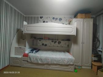 Продам кровать 2х ярусная