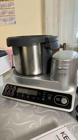 Продам Кухонный комбайн KENWOOD CCL 450 SI стальной