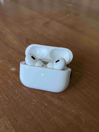 Продам Наушники Apple AirPods Pro 2