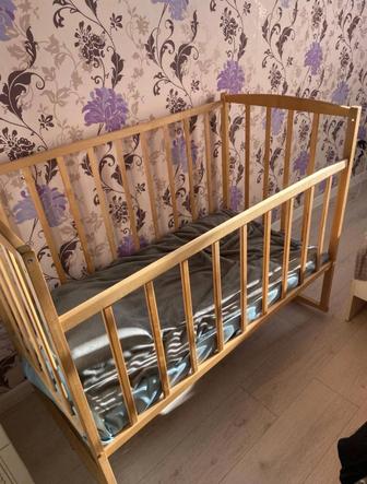 Продаю кроватку детскую