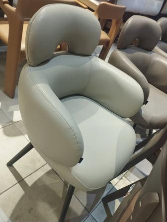 Стулья для офиса, дома