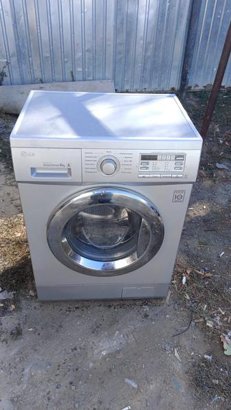 Продам стиральную машину