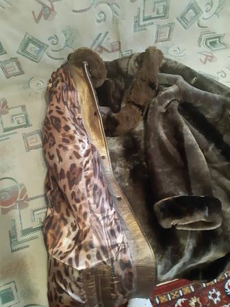 Продам мутоновую шубу