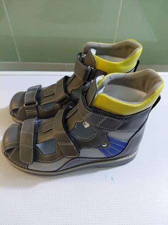 Ортопедическая обувь