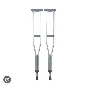 Продам подмышечные костыли регулируемые