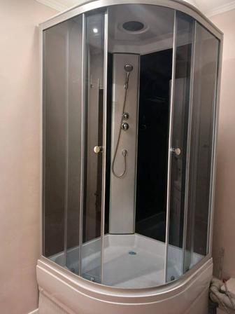 Душевые кабинки