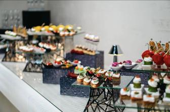 КЕЙТЕРИНГ, ВЫЕЗДНЫЕ БАНКЕТЫ, ФУРШЕТЫ ПОД КЛЮЧ