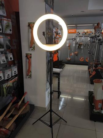 Кольцевая лампа