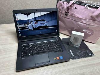 14 дюймовый мощный ноутбук DELL i5 SSD в полном комплекте