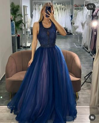 Платье вечернее