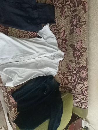 Продам школьные вещи на мальчика