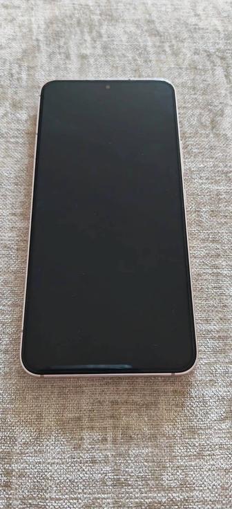Продам Samsung s22
