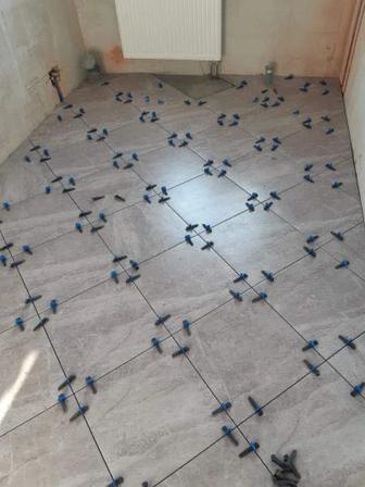 ПлиточникДелаем укладка кафеля керамогранита помещение квартира