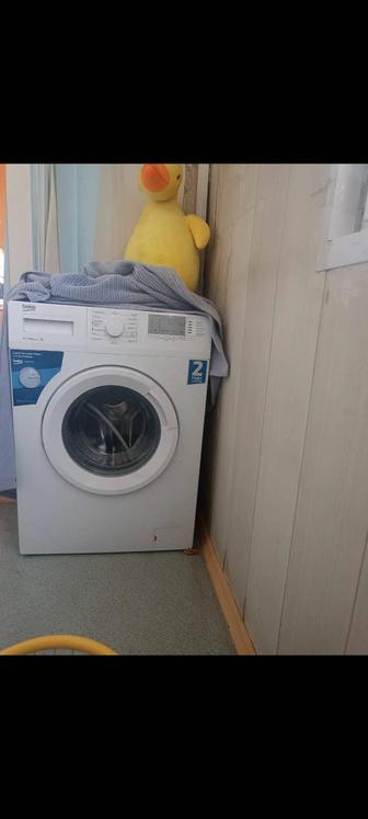 Продам стиральную машину