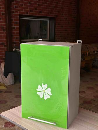 Кухонный шкаф