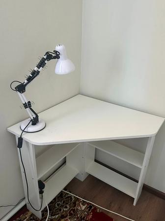 Срочно продается письменный стол