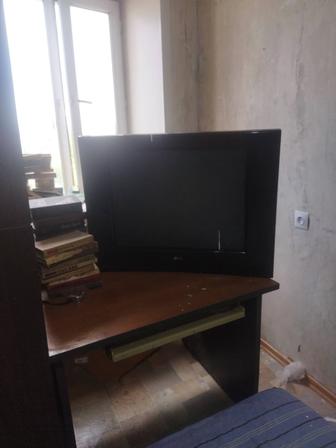 Отдам даром телевизор