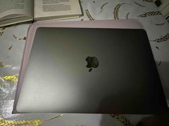 Продам MacBook Air 13