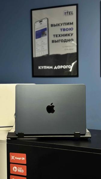 MacBook Air 13 2024 M3