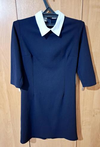 Продаю школьный сарафан