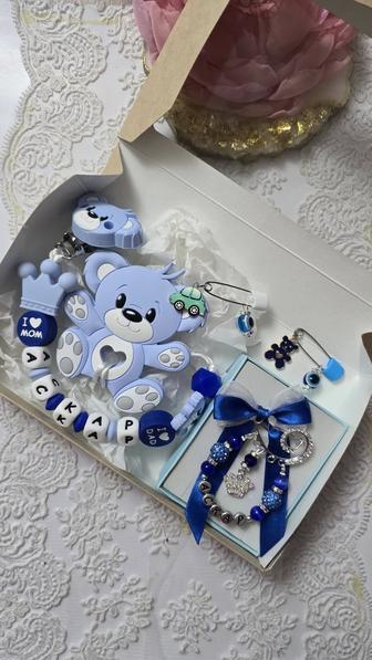 Именные булавки для малышей