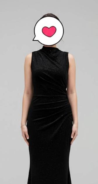 Продаю платье размер М 46