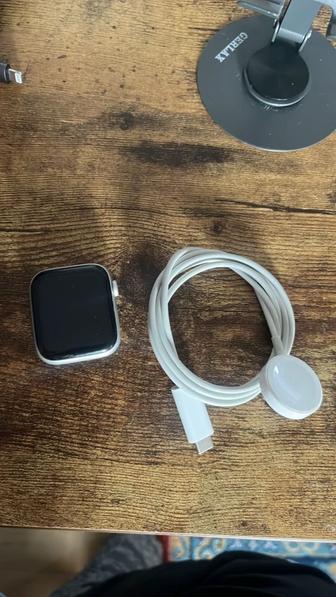 Часы watch  44m 2021