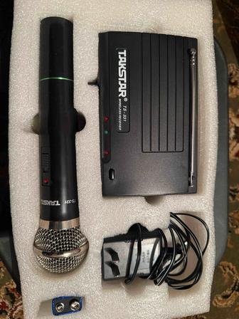 Микрофон Takstar TS-331 черный