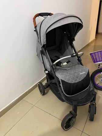 Срочно продам коляску