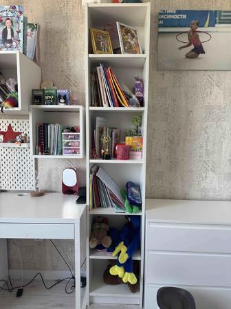 Продам стеллаж IKEA в отличном состоянии