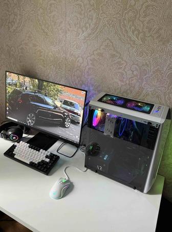 Игровой компьютер в сборе