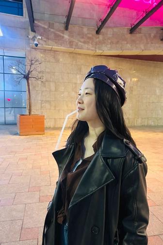 Преподаватель Английского