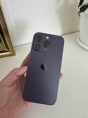 iPhone 14 pro purple