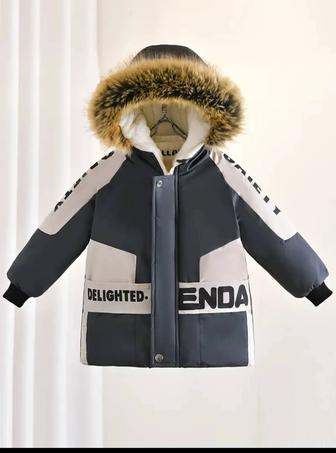 Продам куртку на мальчика