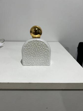 Продам духи M. Micallef