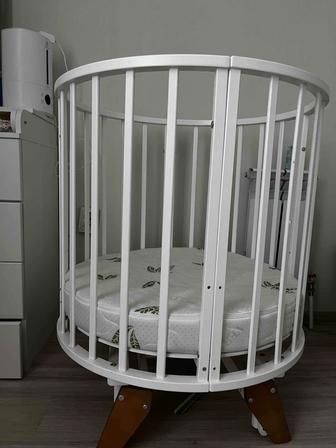 Продам детскую кроватку трансформер