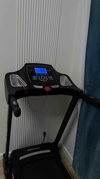 Беговая дорожка продается