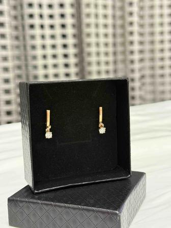 Продам золотые серьги б/у