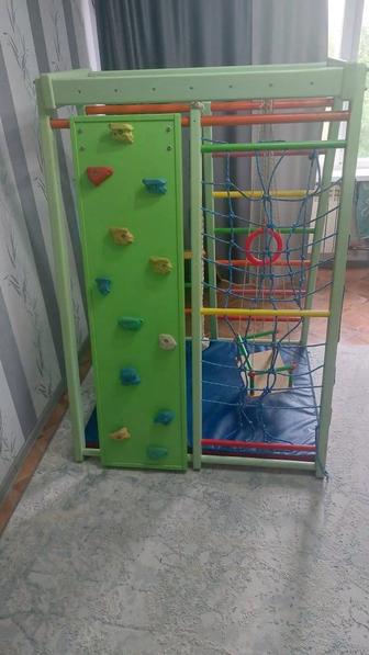 Продам детский уголок