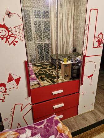 Продам шкаф