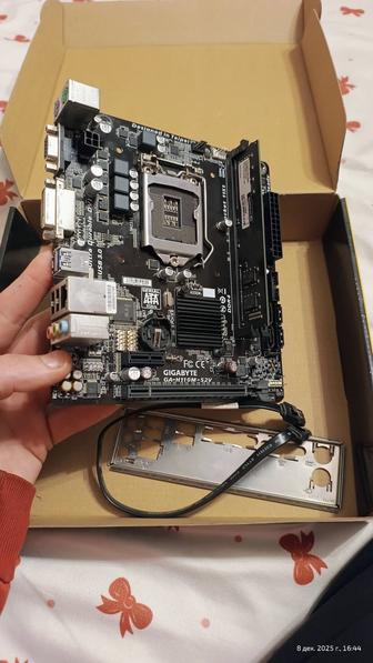 Продам материнскую плату