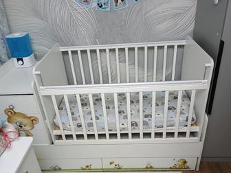 Детская кроватка