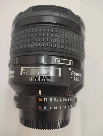 Продам обектив Nikkor 85mm 1.4D