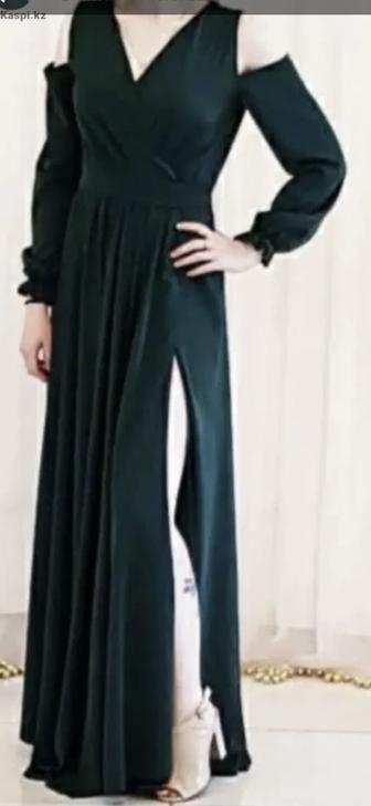 Продам платья б/у. Размер 44