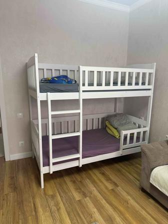 Продам двух яростную кровать