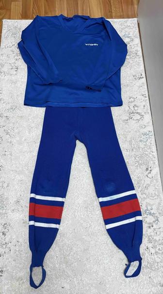 Продам хоккейную форму